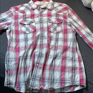 American Eagle Pink Plaid Button Down size Large